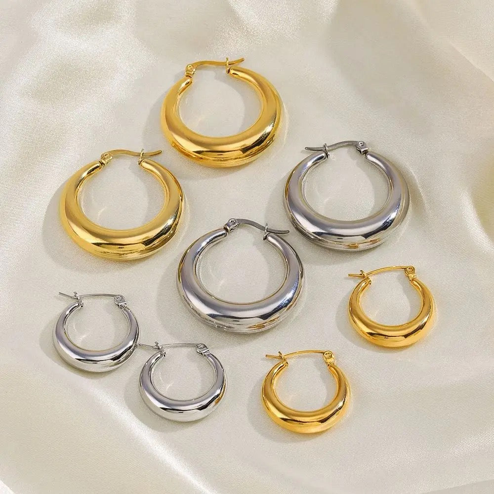 Stålörhängen med 18K förgyllning 20MM