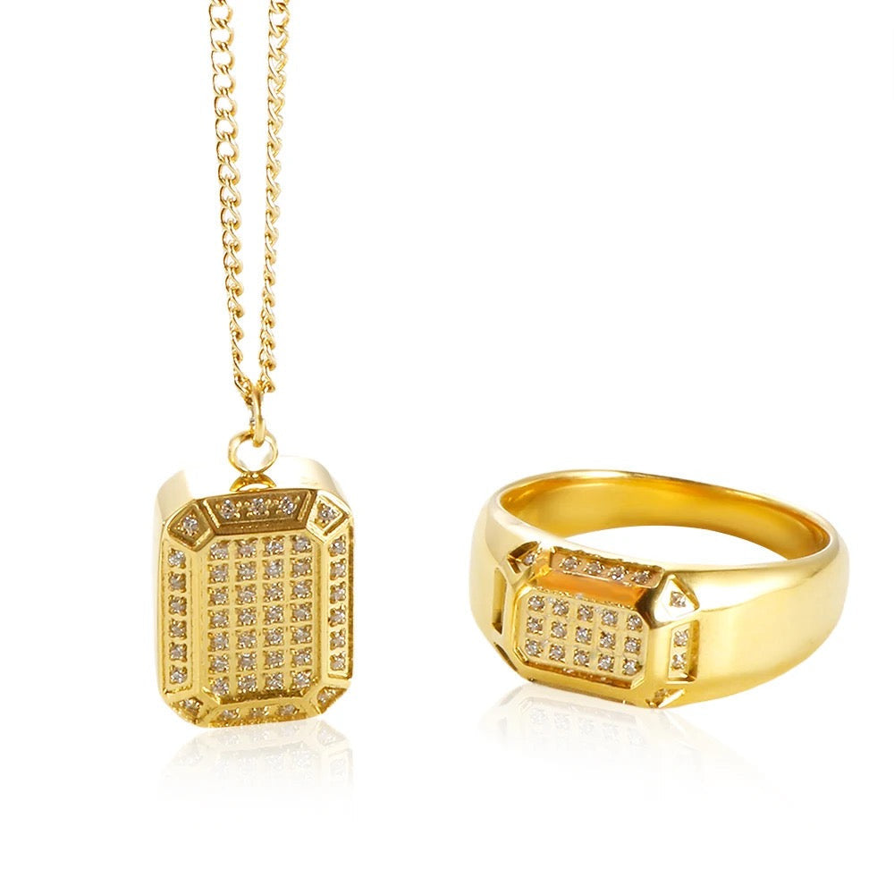 Stålring med 18K förgyllning och CZ