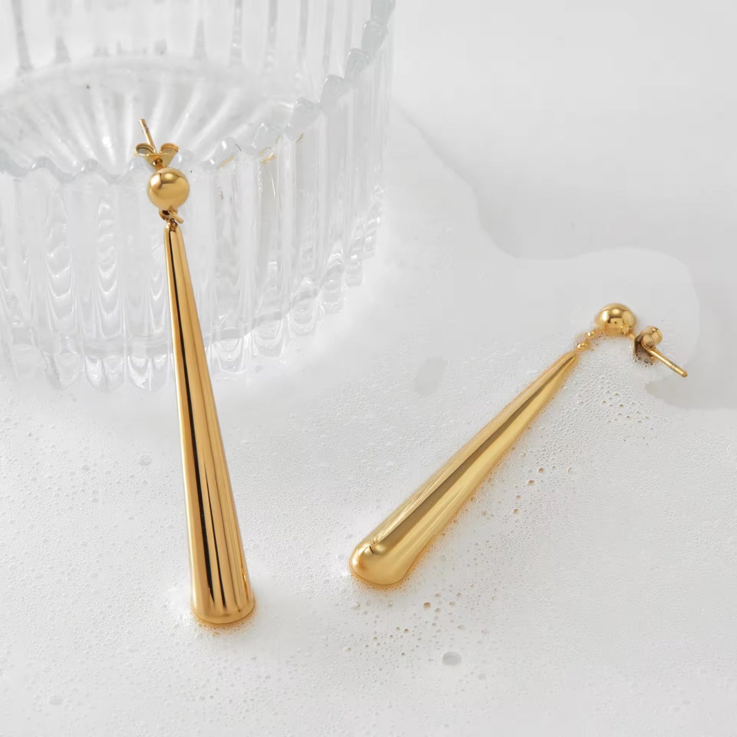 Stålörhängenmed 18K förgyllning 58MM