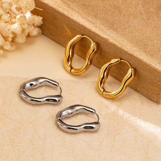Stålörhängen med 18K förgyllning 25MM / 19MM