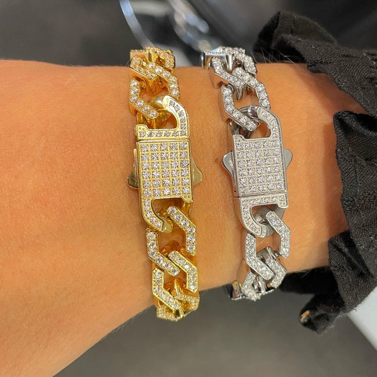 Stålarmband med 18K förgyllning och CZ 19CM