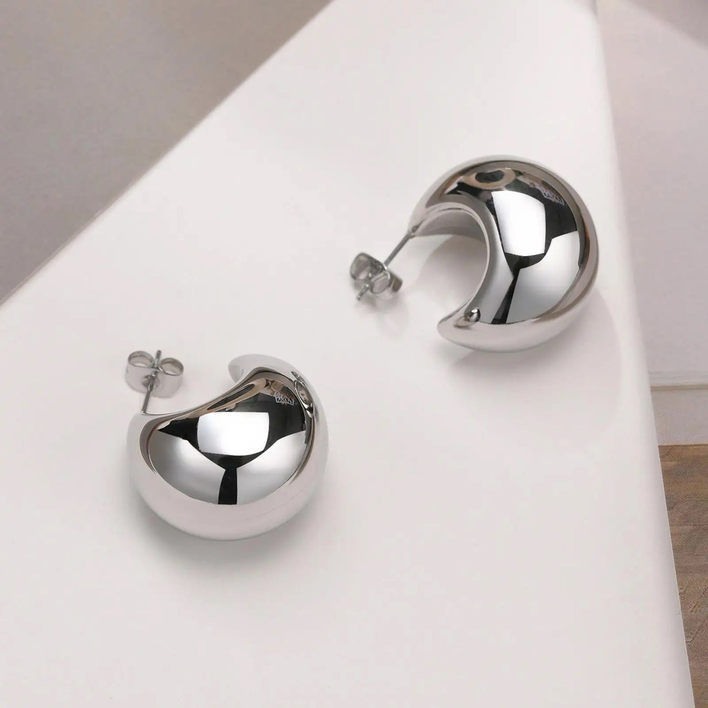 Stålörhängen 23MM