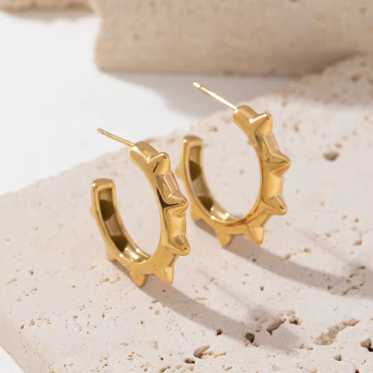 Stålörhängenmed 18K förgyllning 27MM / 23MM