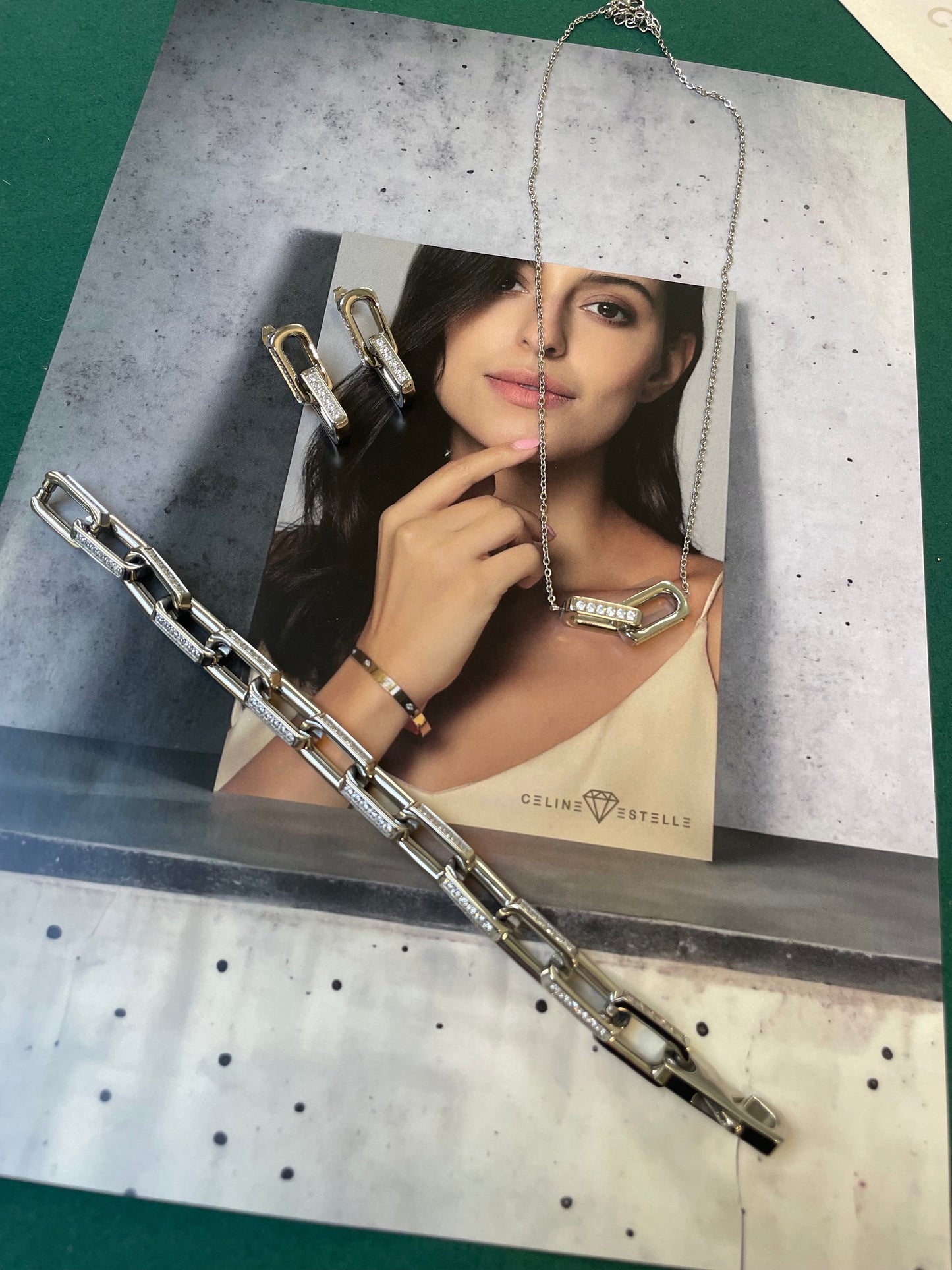 Stålhalsband med CZ 42+5 cm