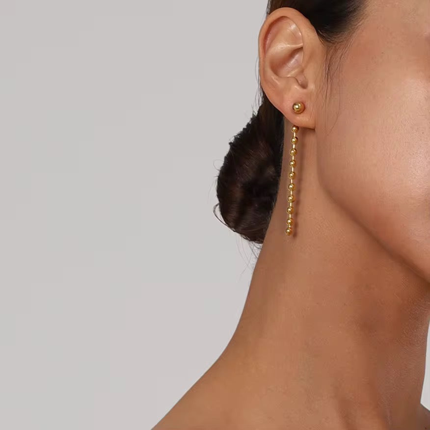 Stålörhängen med 18K förgyllning 67MM / 3MM