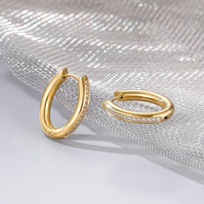 Stålörhängen med 18K förgyllning och CZ 24MM / 20MM