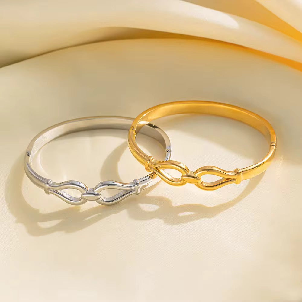 Stålarmband med 18K förgyllning 11MM