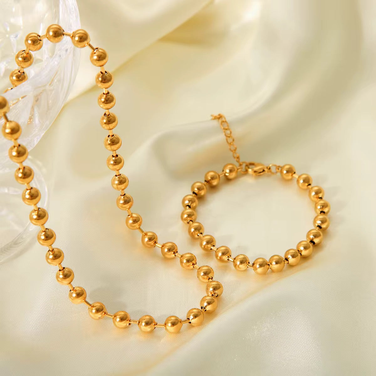 Stålhalsband med 18K förgyllning 10MM / 6MM / 4MM