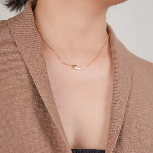 Stålhalsband med 18K förgyllning och CZ 40+5 cm