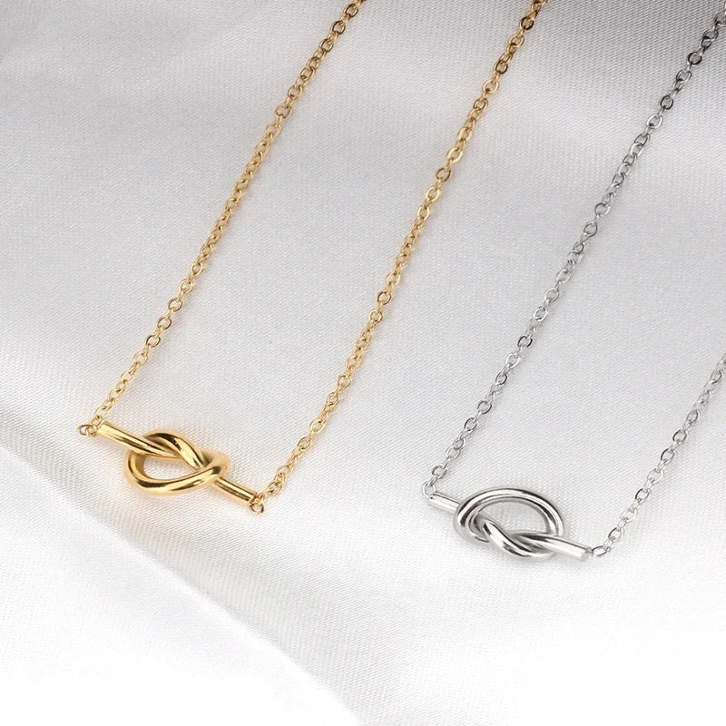 Stålhalsband med 18K förgyllning 42+5 cm