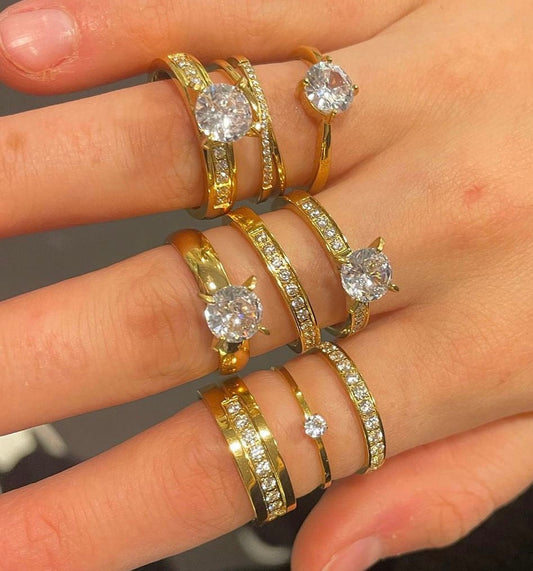 Stålring med 18K förgyllning och CZ