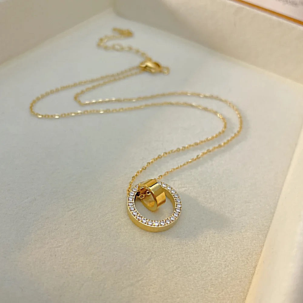 Stålhalsband med 18K förgyllning och CZ 40+5 cm