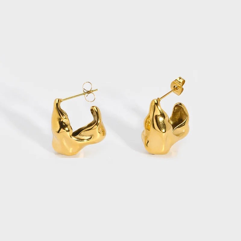 Stålörhängen med 18K förgyllning 19,6MM / 18,2MM