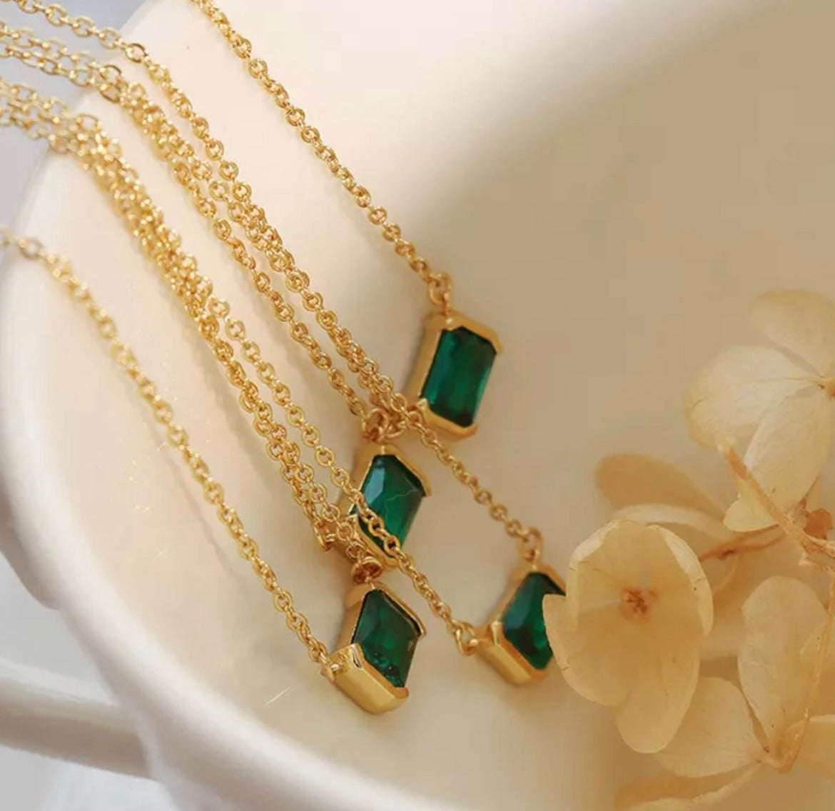 Stålhalsband med 18K förgyllning och CZ 40+5 cm