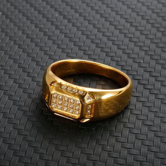 Stålring med 18K förgyllning och CZ