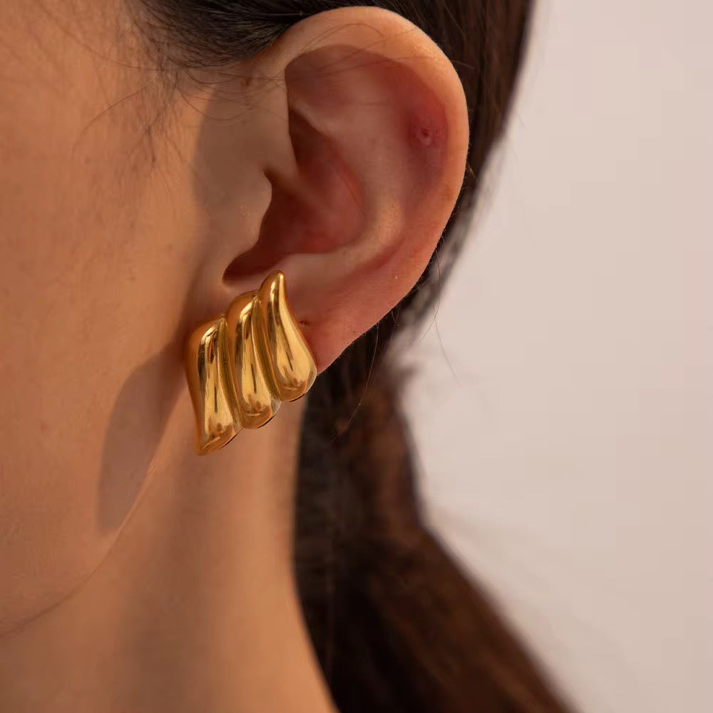 Stålörhängen med 18K förgyllning 25MM / 22MM