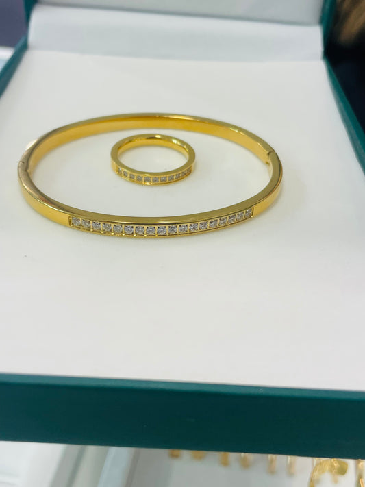 Stålarmband med 18K förgyllning och CZ 4MM