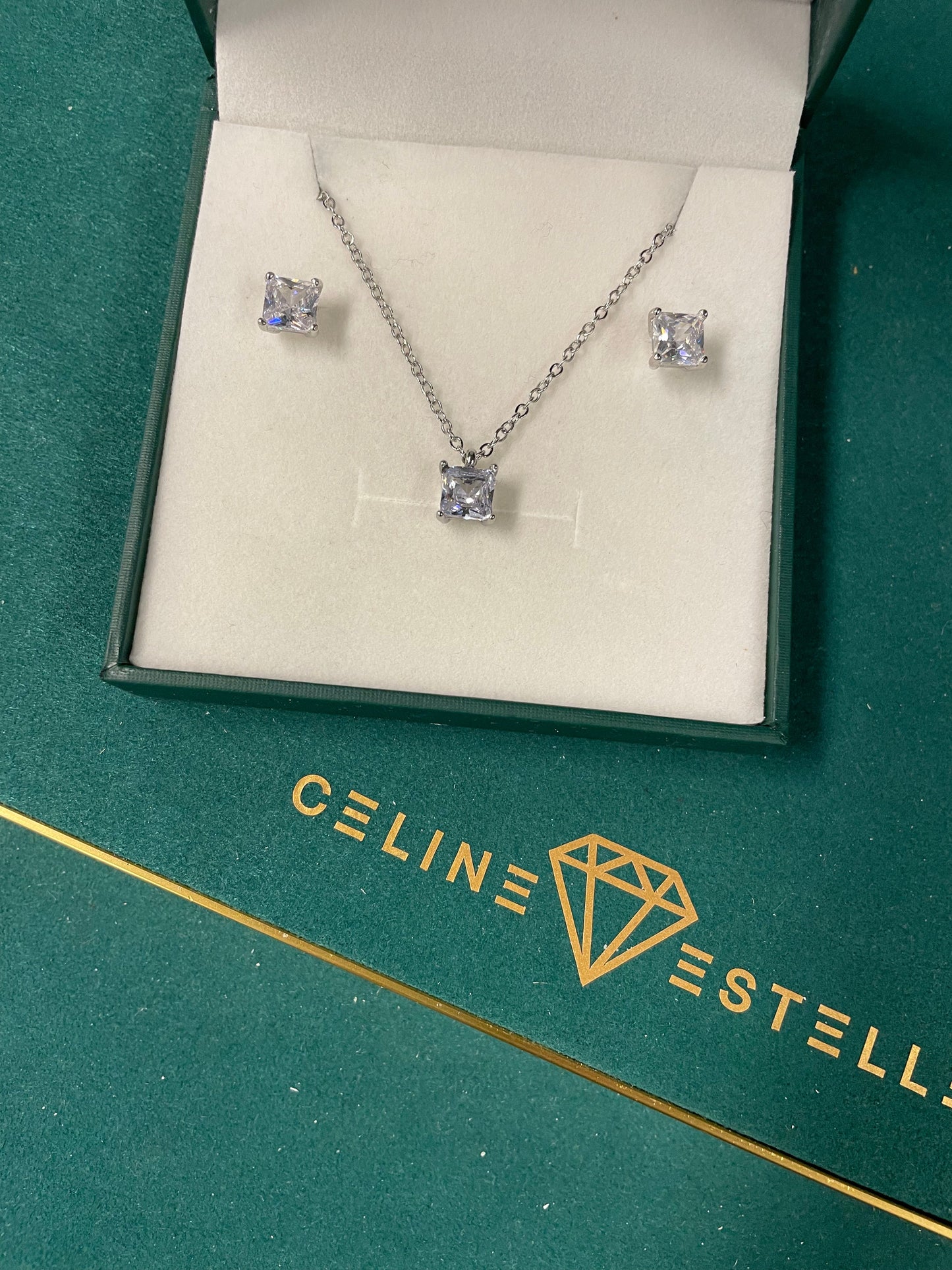 Stålhalsband med CZ 40+5 cm