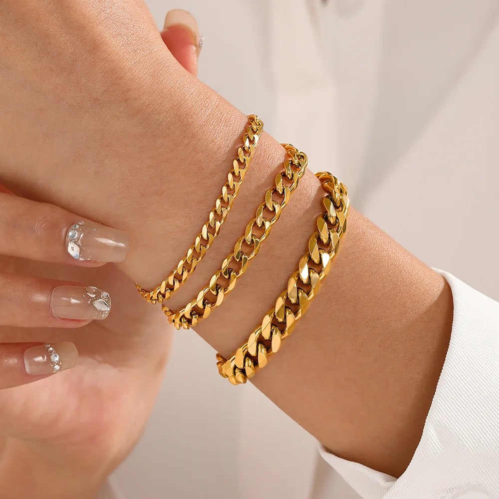 Stålarmband med 14K förgyllning (8 MM / 6 MM / 4 MM) 19 cm / 18 cm / 16,5 cm)