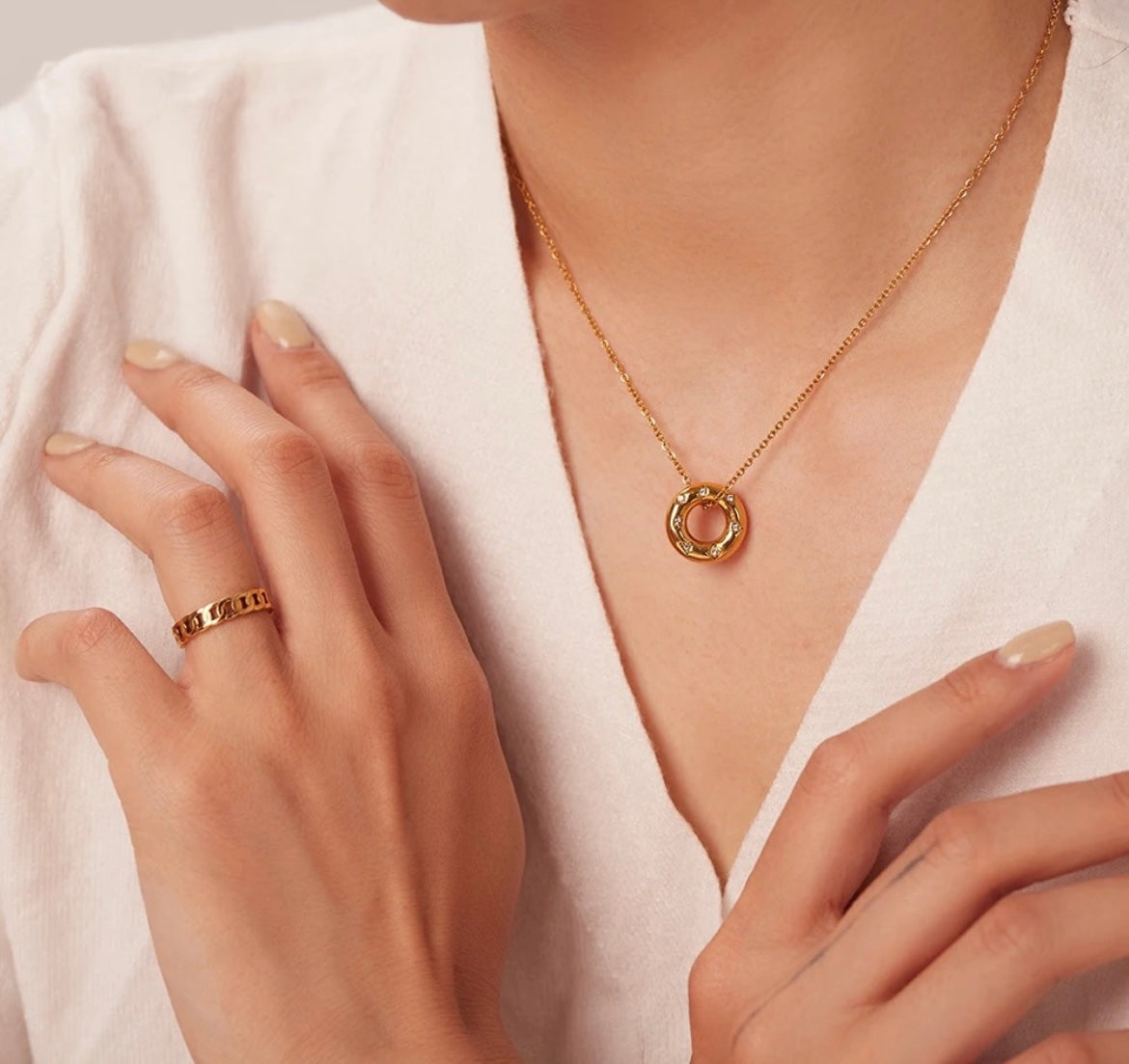 Stålhalsband med 18K förgyllning och CZ 40+5 cm