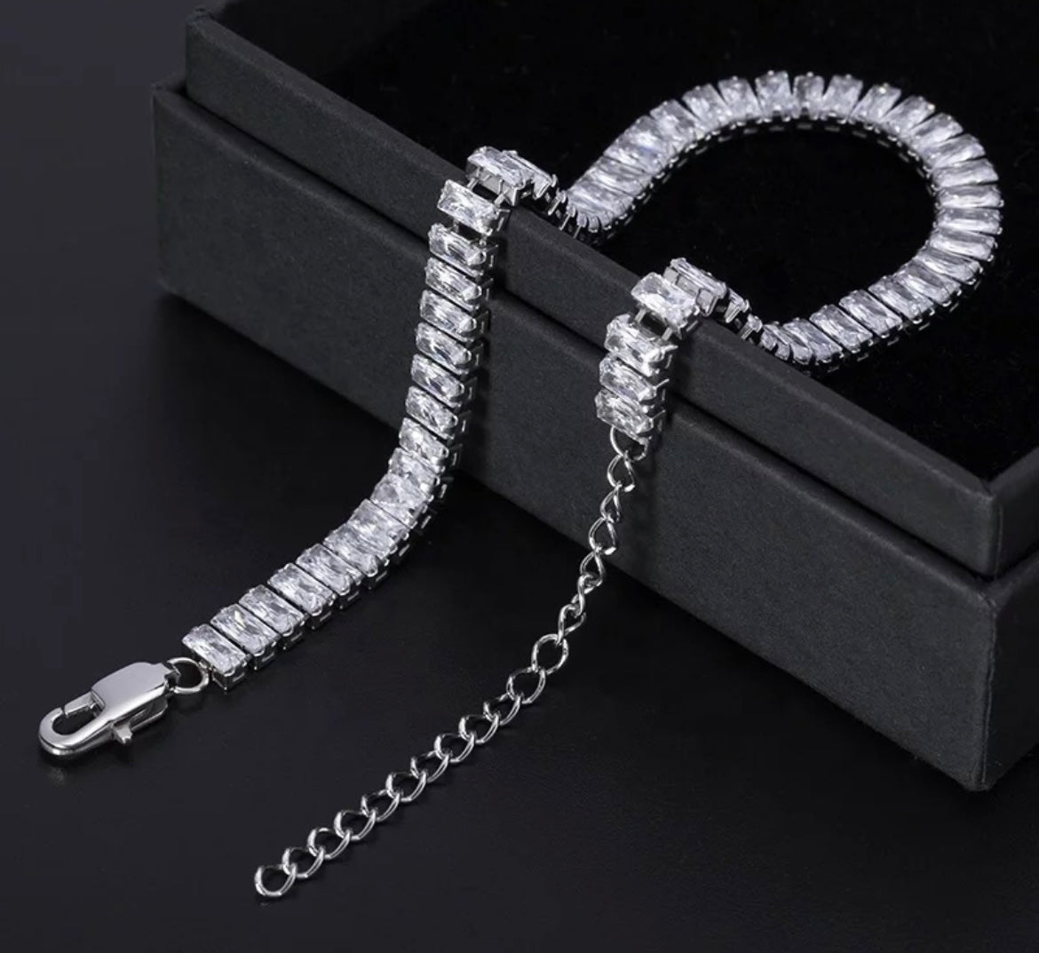 Stålarmband med CZ 16+4 cm (6MM)