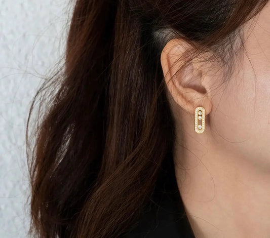 Stålörhängen med 18K förgyllning och CZ 19MM