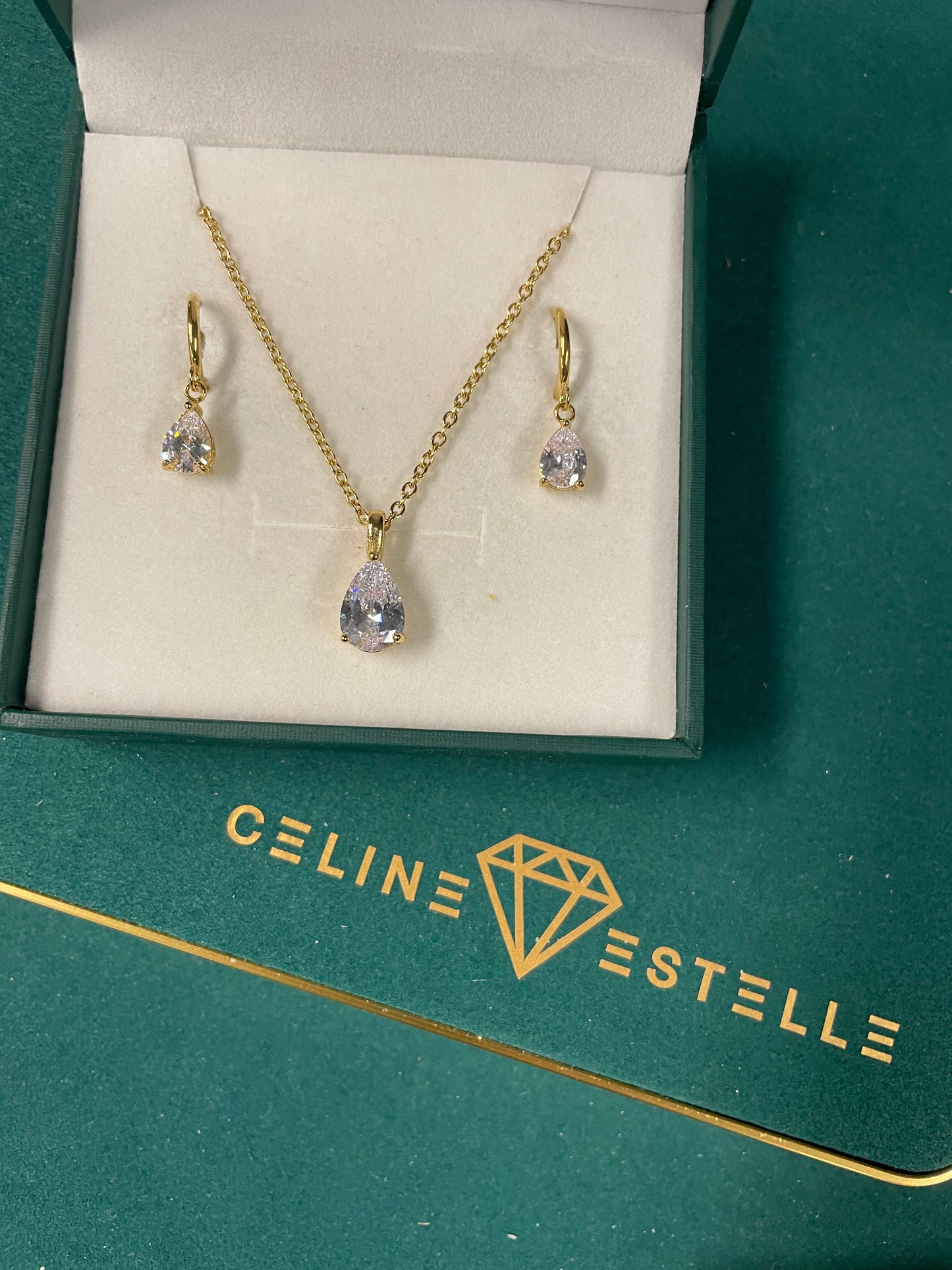 Stålhalsband med 18K förgyllning och CZ 40+5 cm
