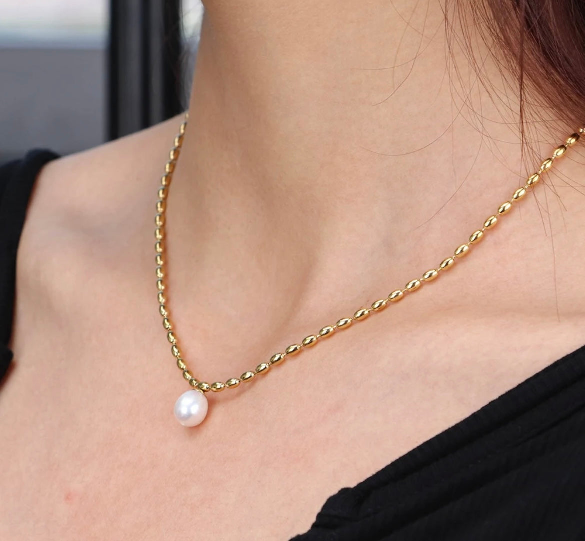 Stålarmband med 18K förgyllning och Sötvattenpärla 15+5,5 cm