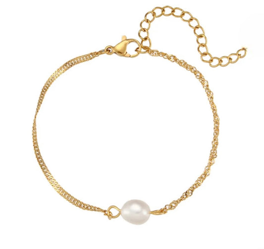 Stålarmband med 18K förgyllning och Sötvattenpärla 16+4 cm