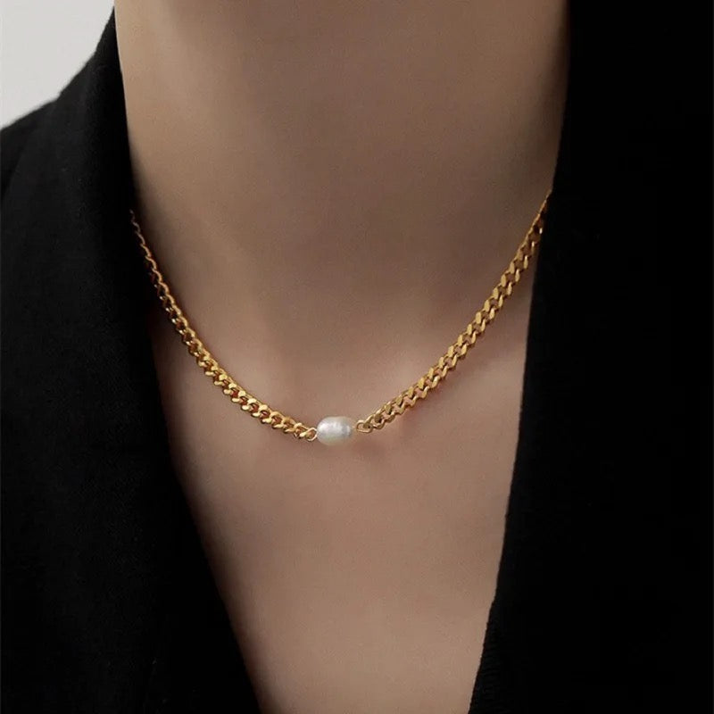 Stålhalsband med 18K förgyllning och Sötvattenpärla 37+5 cm