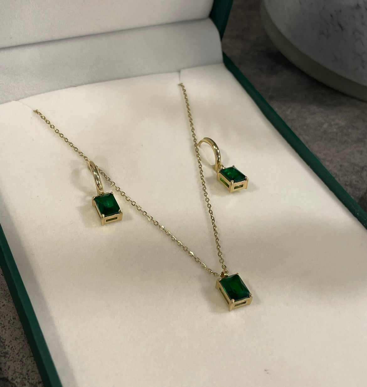 Stålhalsband med 14K förgyllning och CZ 40+5 cm