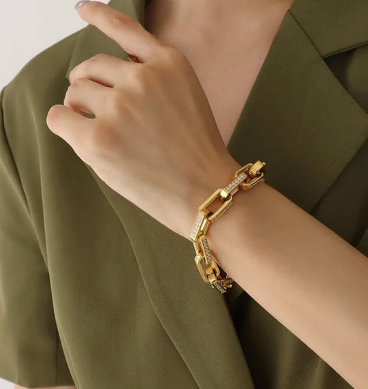 Stålarmband med 18K förgyllning och CZ 19 cm