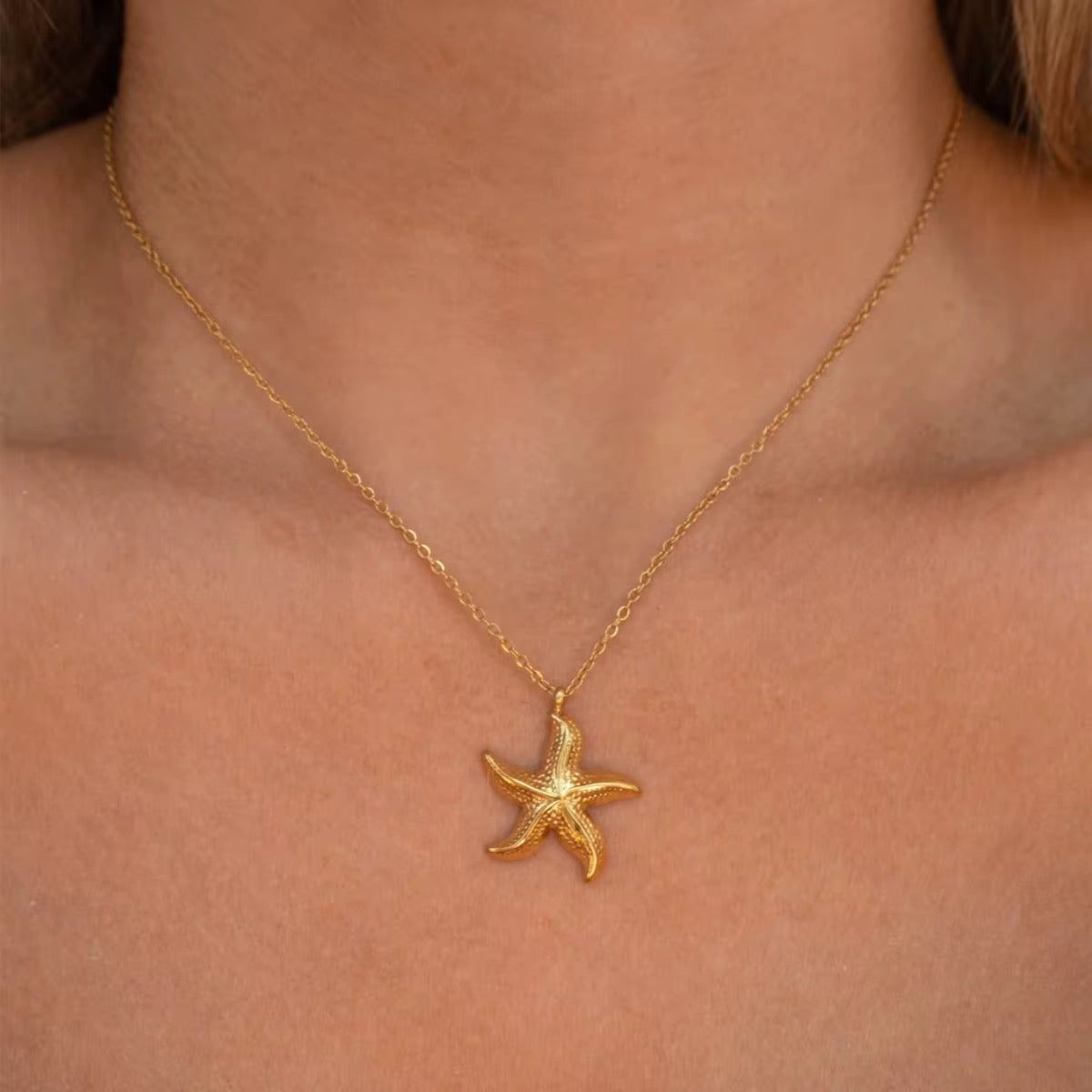 Stålhalsband med 18K förgyllning 40+5 cm