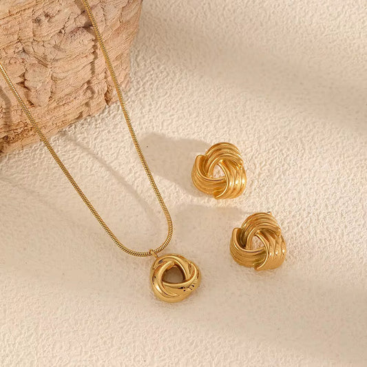 Stålörhängen med 18K förgyllning 20MM / 20MM