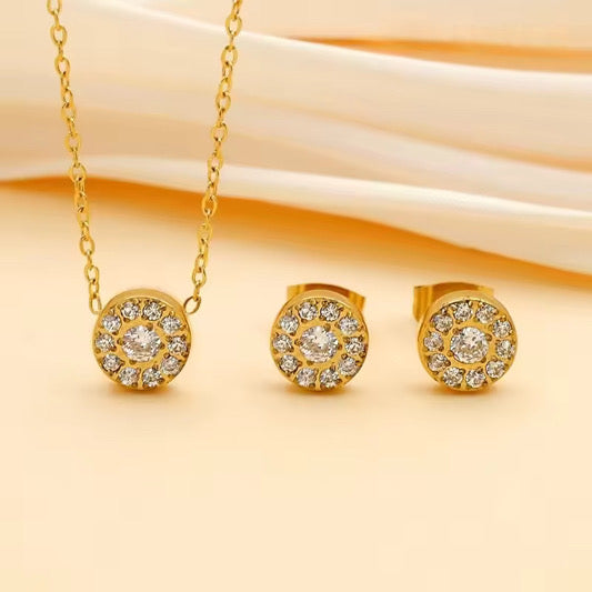Stålhalsband med 18K förgyllning och CZ 40+5 cm