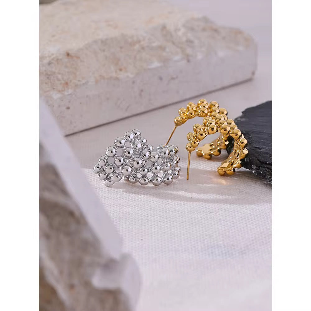 Stålörhängen med 18K förgyllning 23MM / 15MM