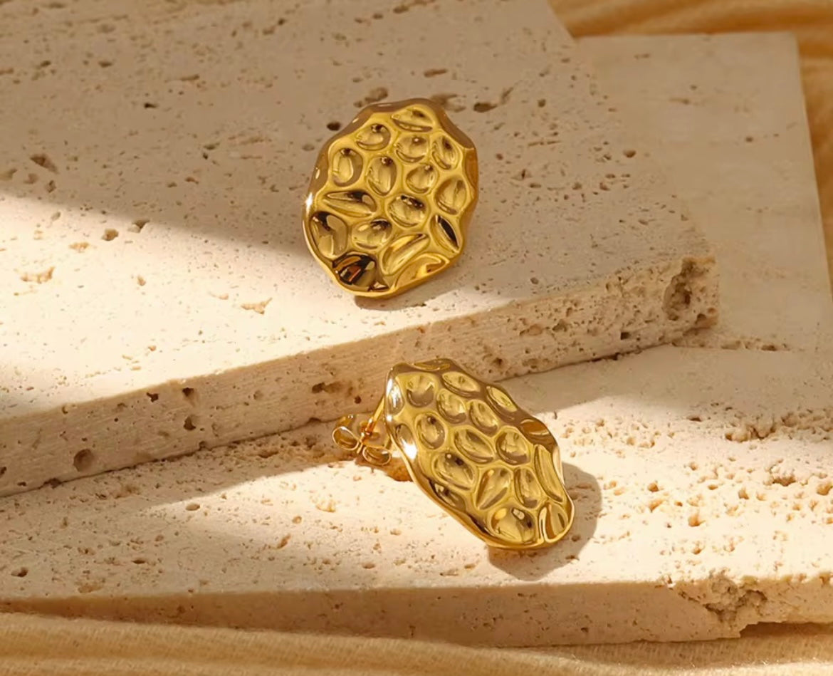 Stålörhängen med 18K förgyllning 25MM / 18,5MM