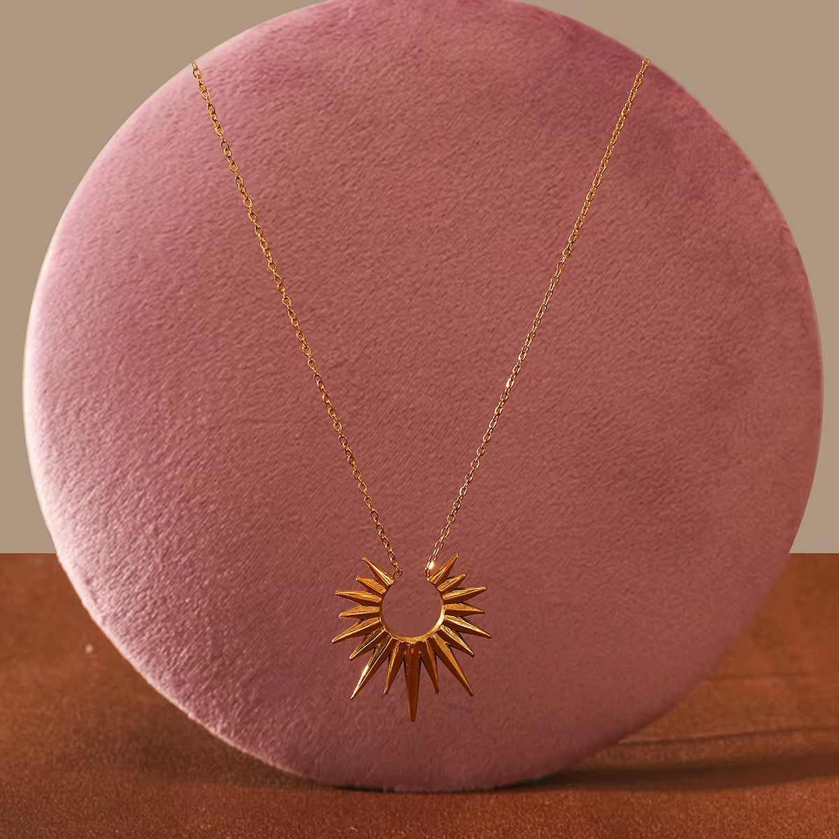 Stålhalsband med 18K förgyllning 45+5 cm