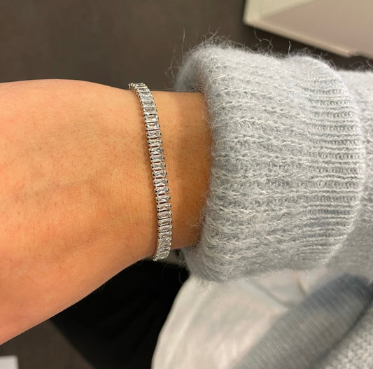 Stålarmband med CZ 16+4 cm (6MM)