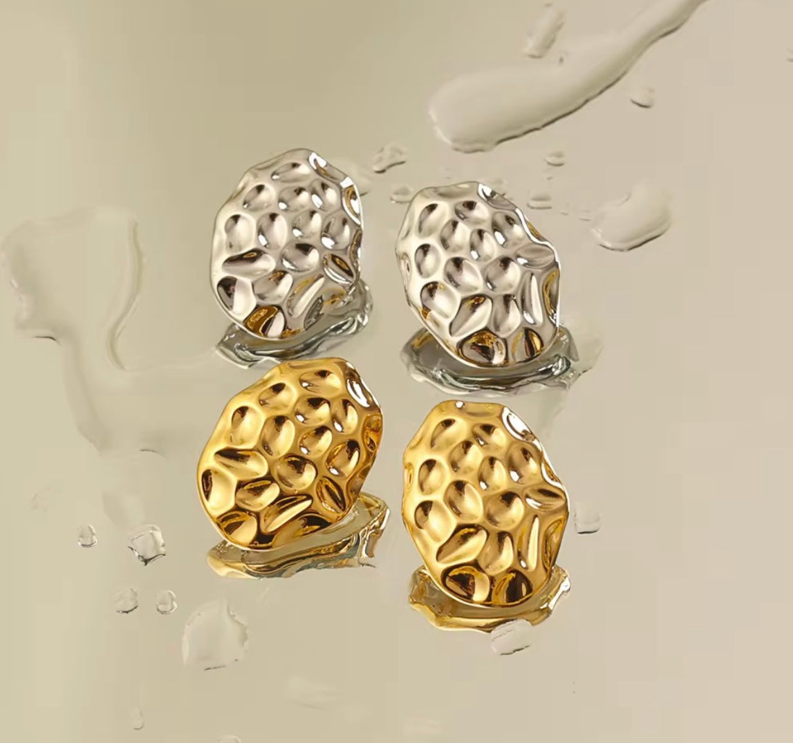 Stålörhängen med 18K förgyllning 25MM / 18,5MM