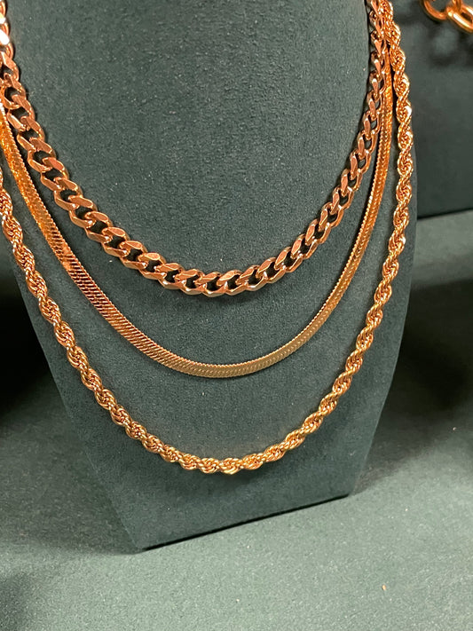 Stålhalsband med 18K förgyllning 45+5 cm (4MM / 2MM)