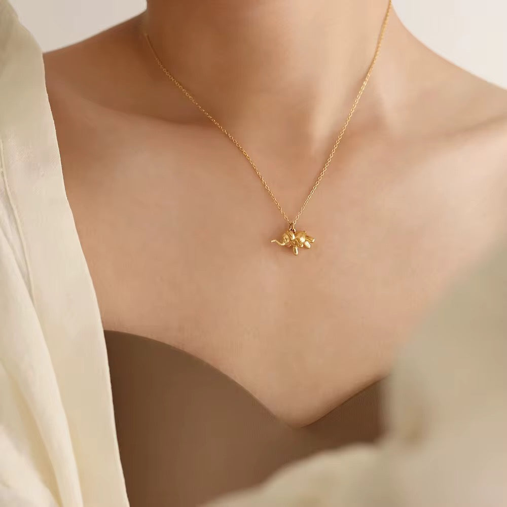 Stålhalsband med 18K förgyllning 40+5 cm